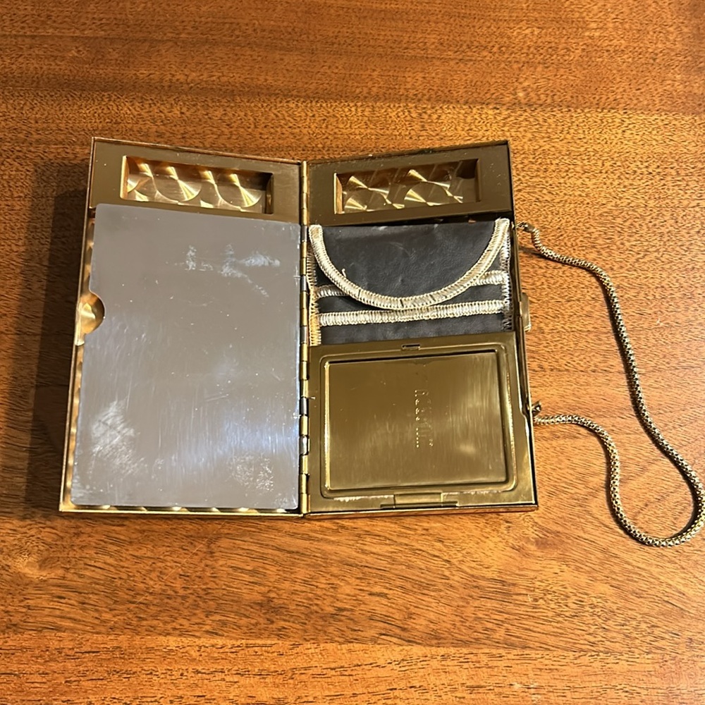 Wilardy MCM vintage lucite clutch - Picture 2 of 14